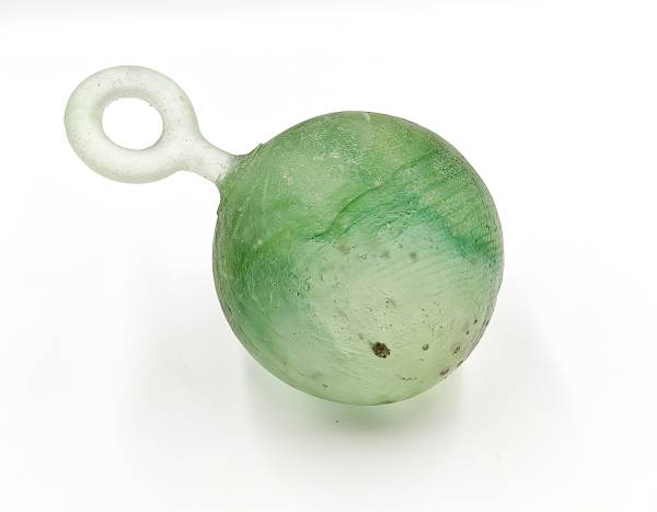 - a , glass Sculpture by Amy Whittingham, measuring 10 x 18 cm (H x W) £500